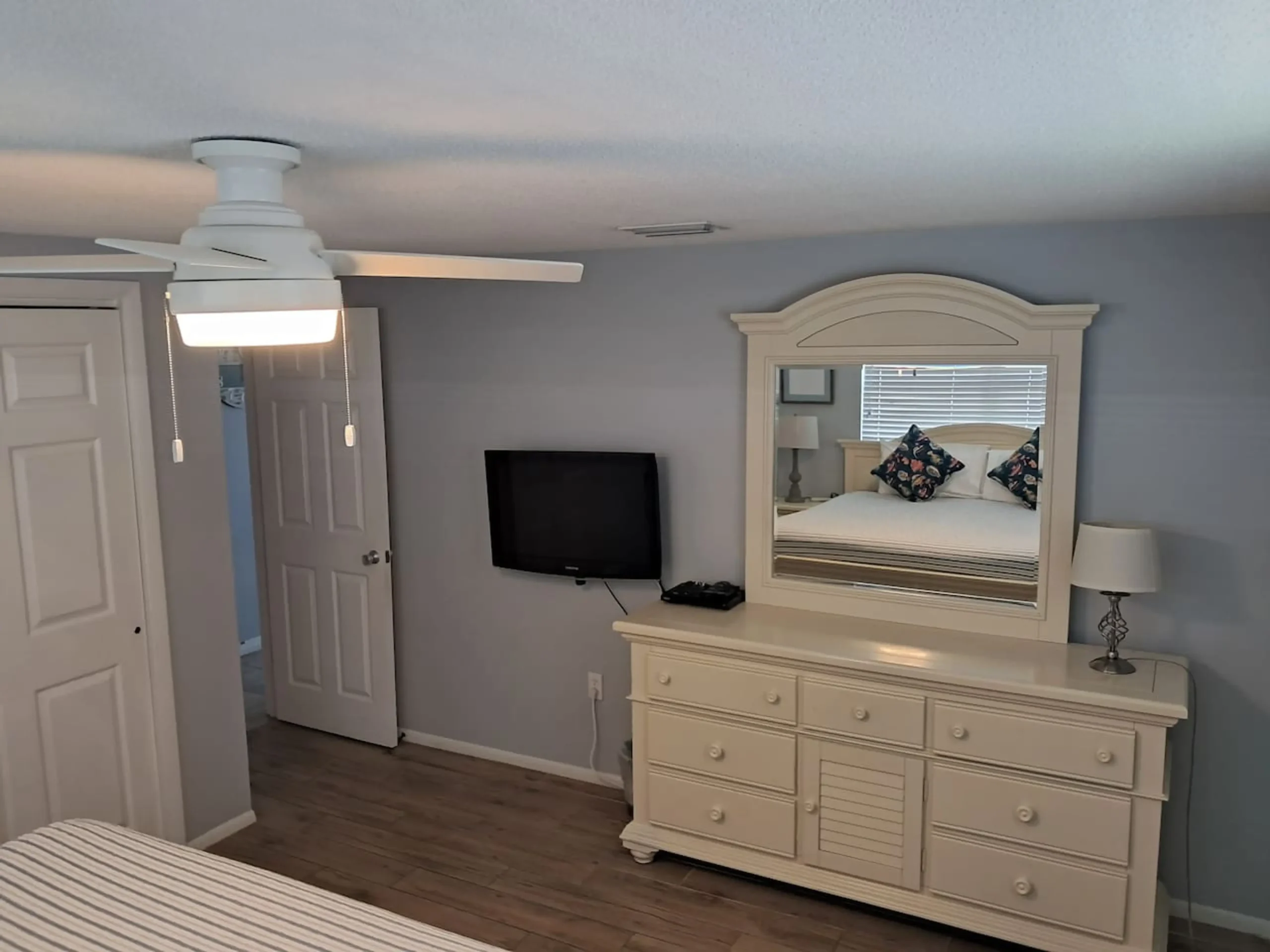 175602-470501-qDEJe4Gsk--OJ6NP9N6XU4CeFoNxsoUEcCi--YRx91-bw-6956c37968c17