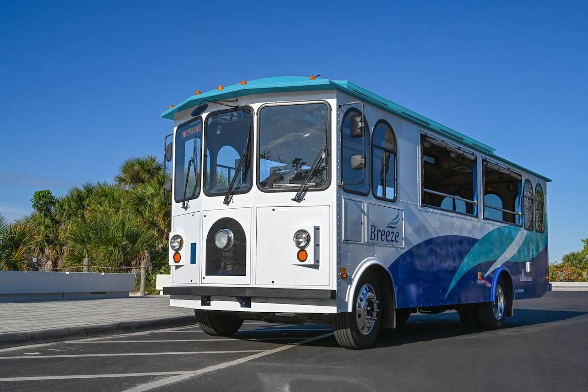 Siesta Key Trolley Guide: Explore the Island Without a Car